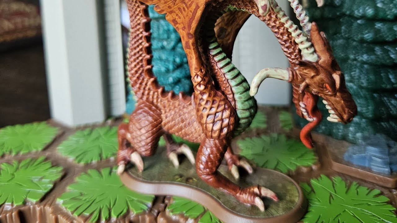 Learn to play the MASTER Game rules of Heroscape