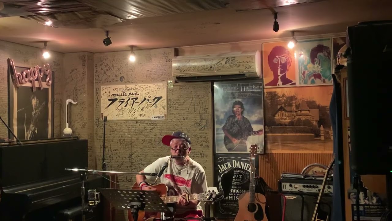 ゴキブリとカブトムシ　平岸フライアーパーク