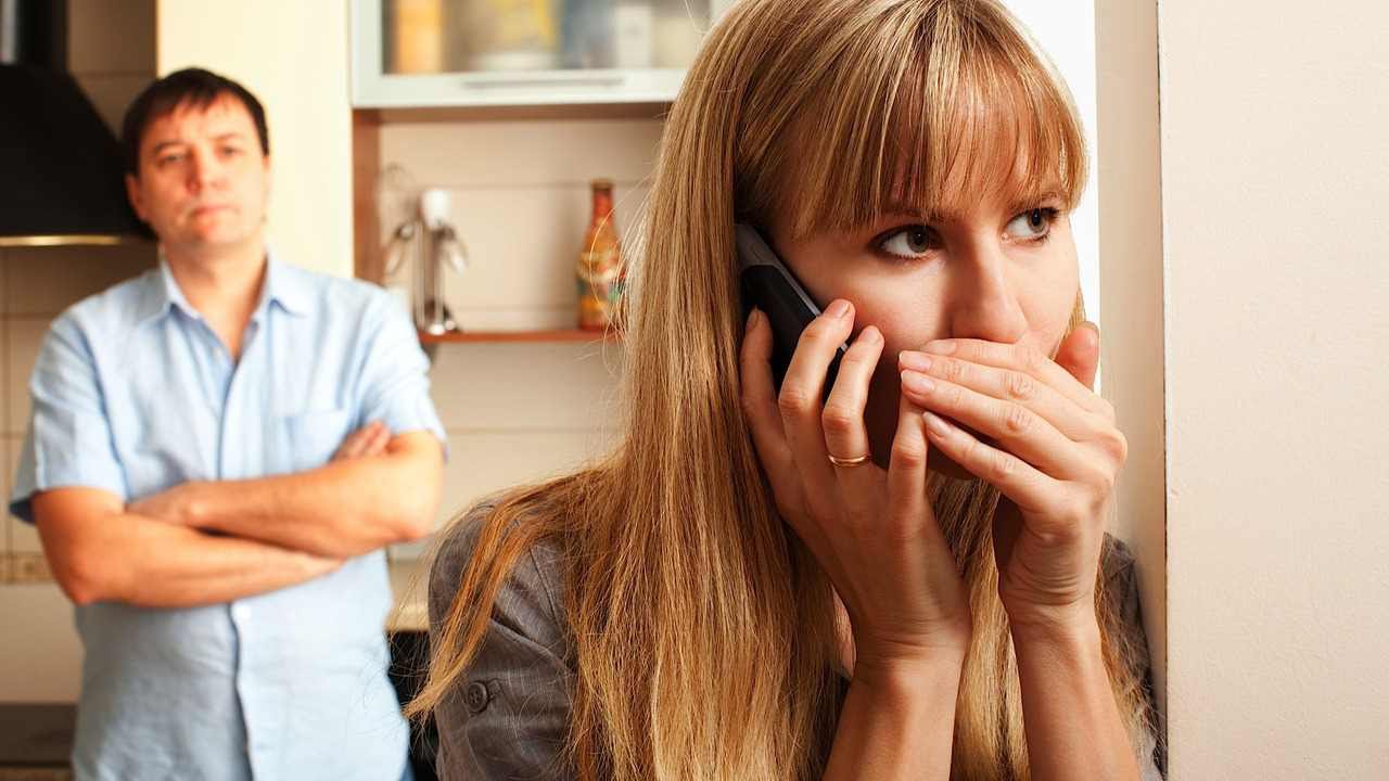 What Is Conflicted Romantic Infidelity? | Jealousy & Affairs