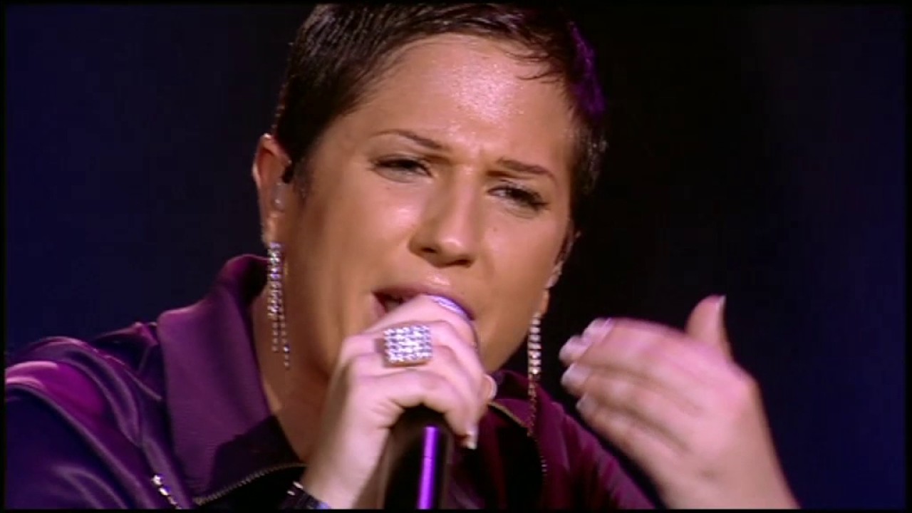 Diam's - Car tu portes mon nom (Live Au tour de ma bulle)