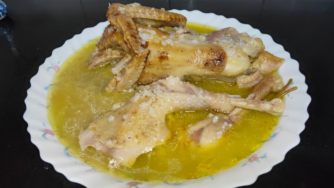 Zo Ar Buh Nen Tui Taka Chhumhan/Country Chicken/ Desi Style/Mizo Traditional Dish
