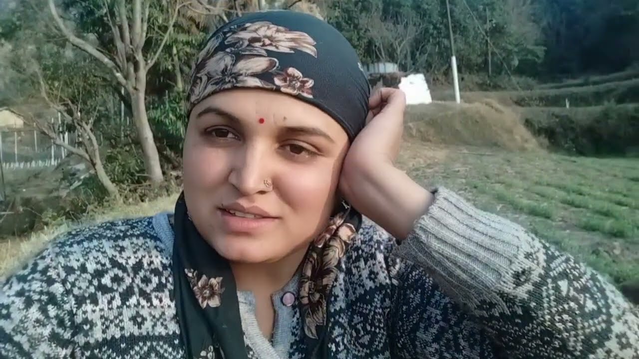 Ajkal kaam bohot jada hota hai isliye blog nahi bna paati //😊