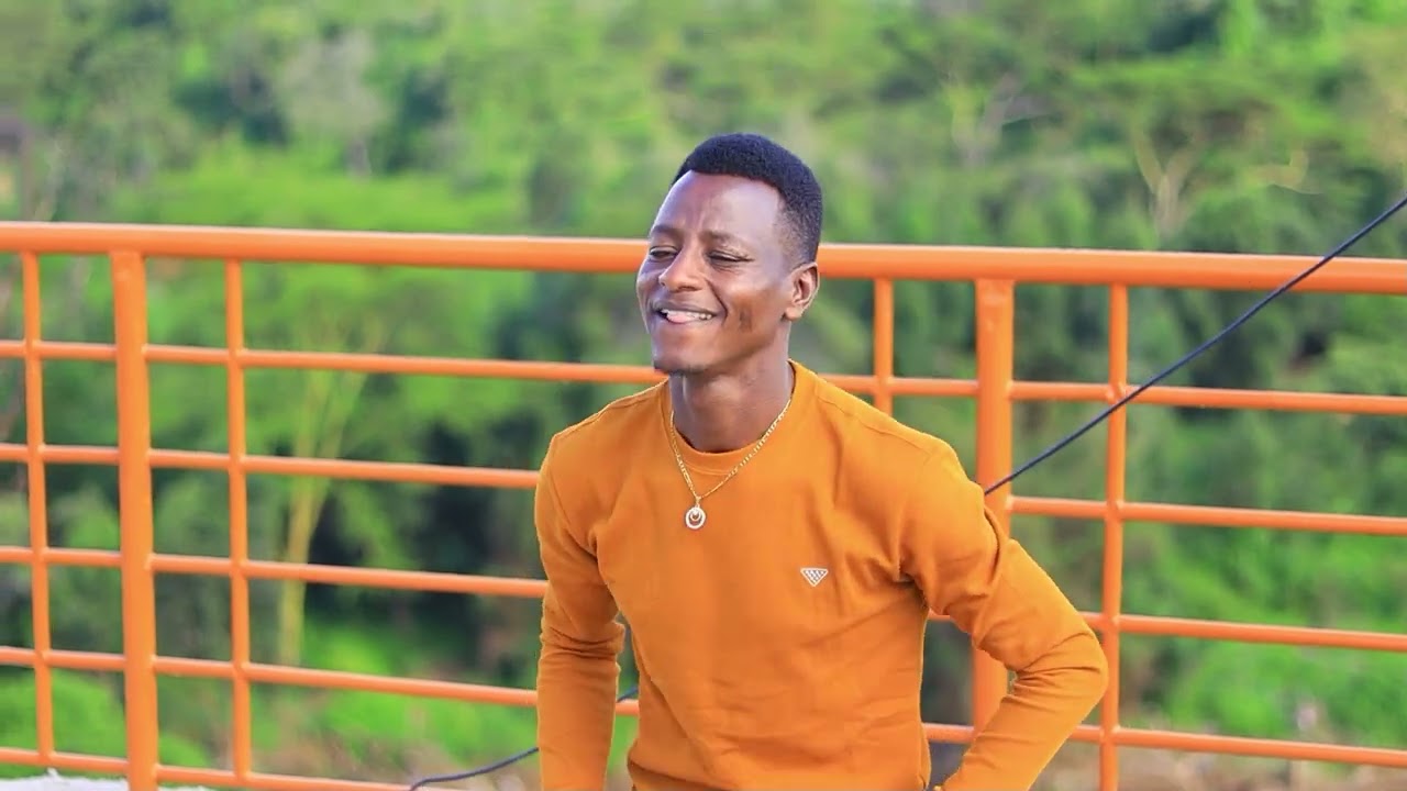 KEBAA ESIDANO BY 5 STARS (OFFICIAL VIDEO)