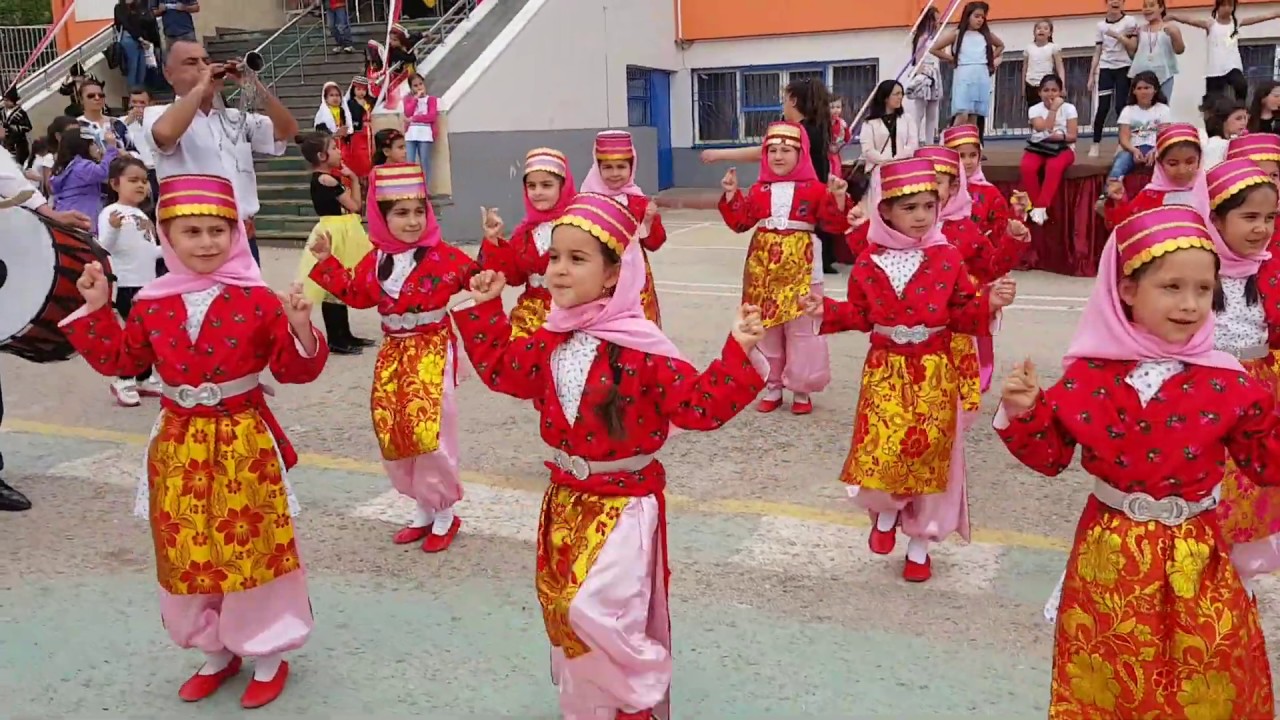 GAZİANTEP HALK OYUNU GÖSTERİSİ - 23 NİSAN #23Nisan #Gösterisi #ilkokul#eba #ebatv