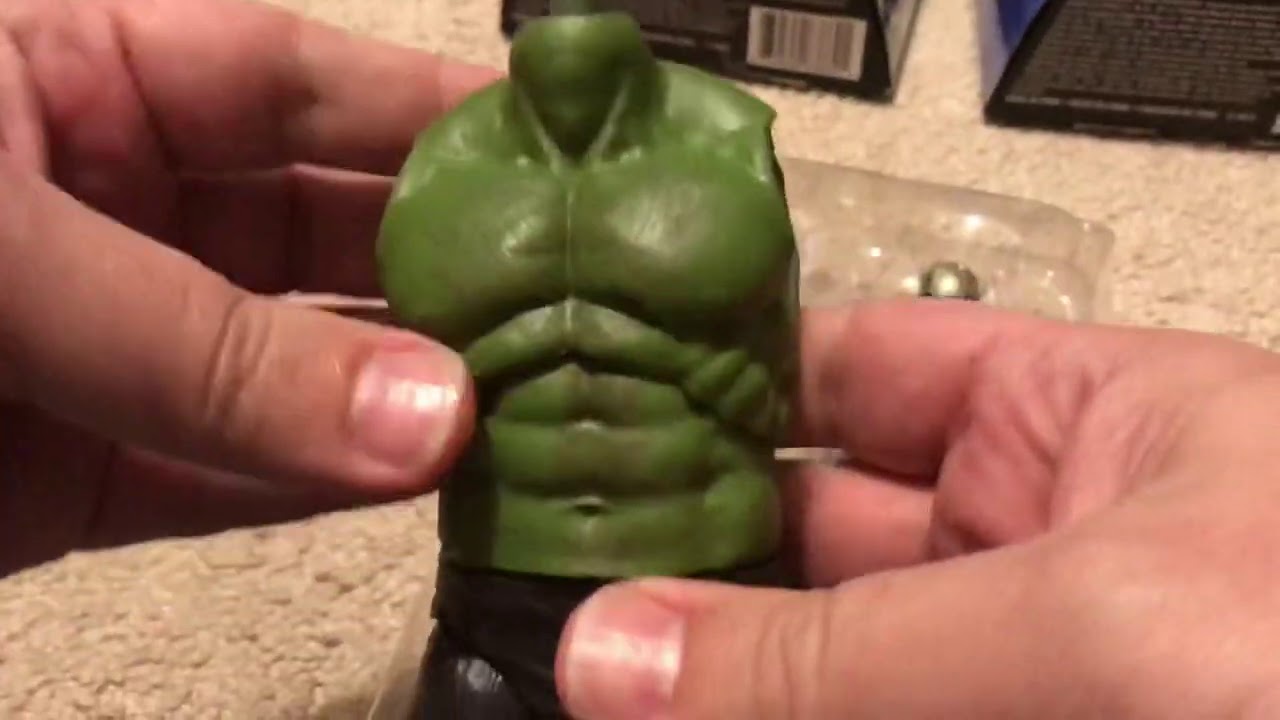Unintentional ASMR: Marvel Legends BAF 2019 Hulk in Great Detail