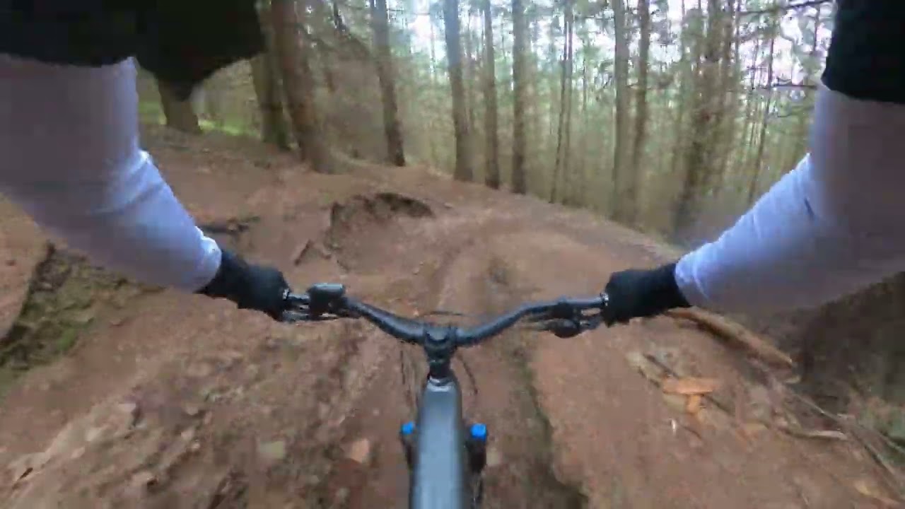 Chilled easy black grade trails at Glentress. First time using gopro on YouTube so sorry if its s@#!