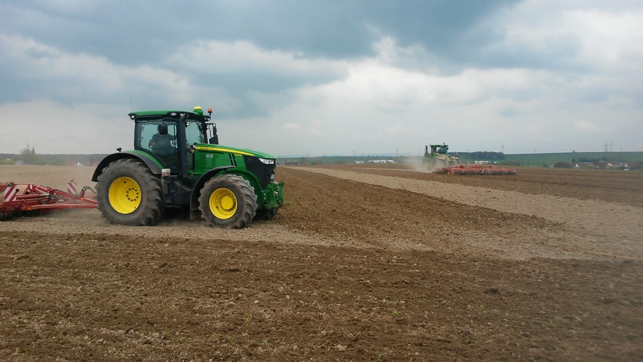 John Deere 9620RX und John Deere 7270R