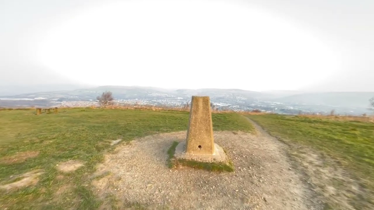 Caerphilly Mountain Top & Walk Through The Woods