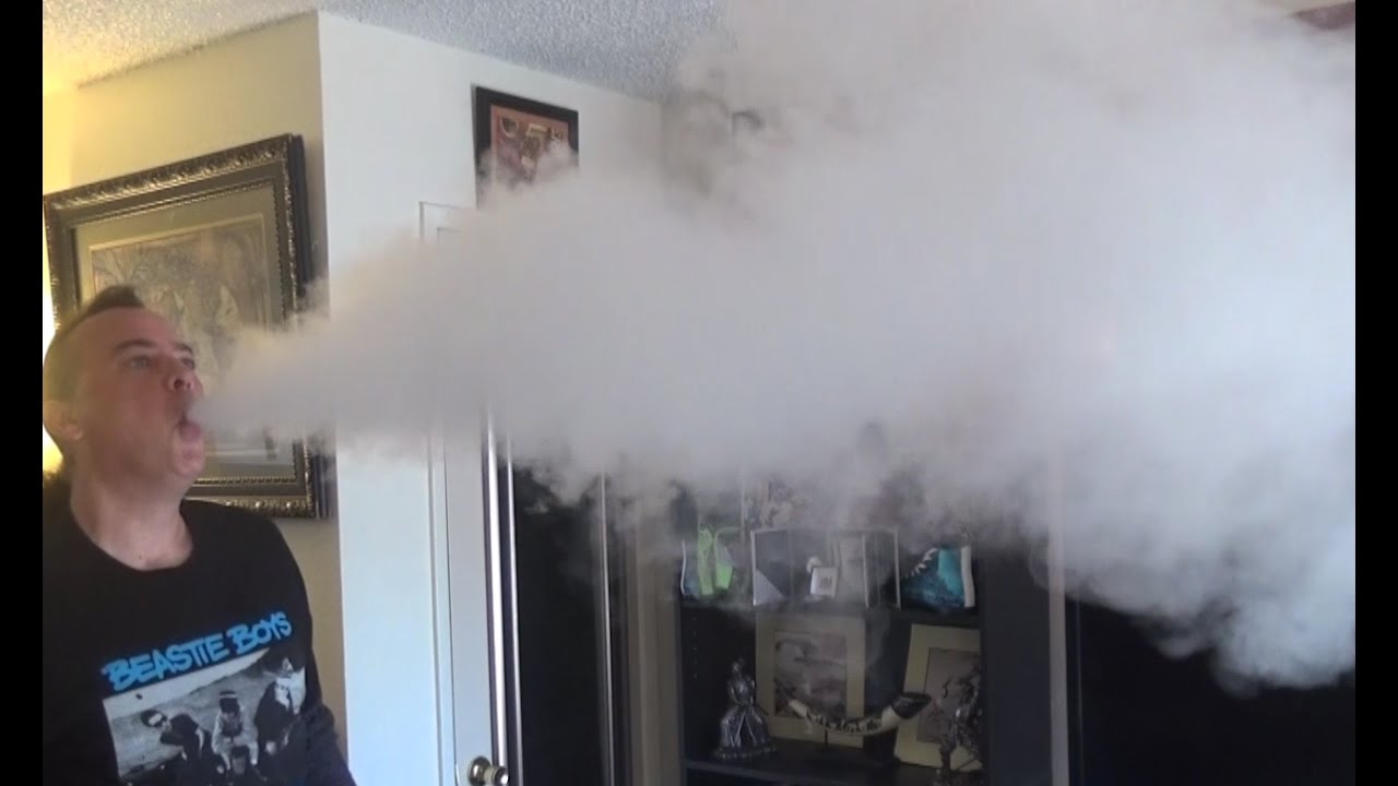 Cloud Contest With Myself! | IndoorSmokers
