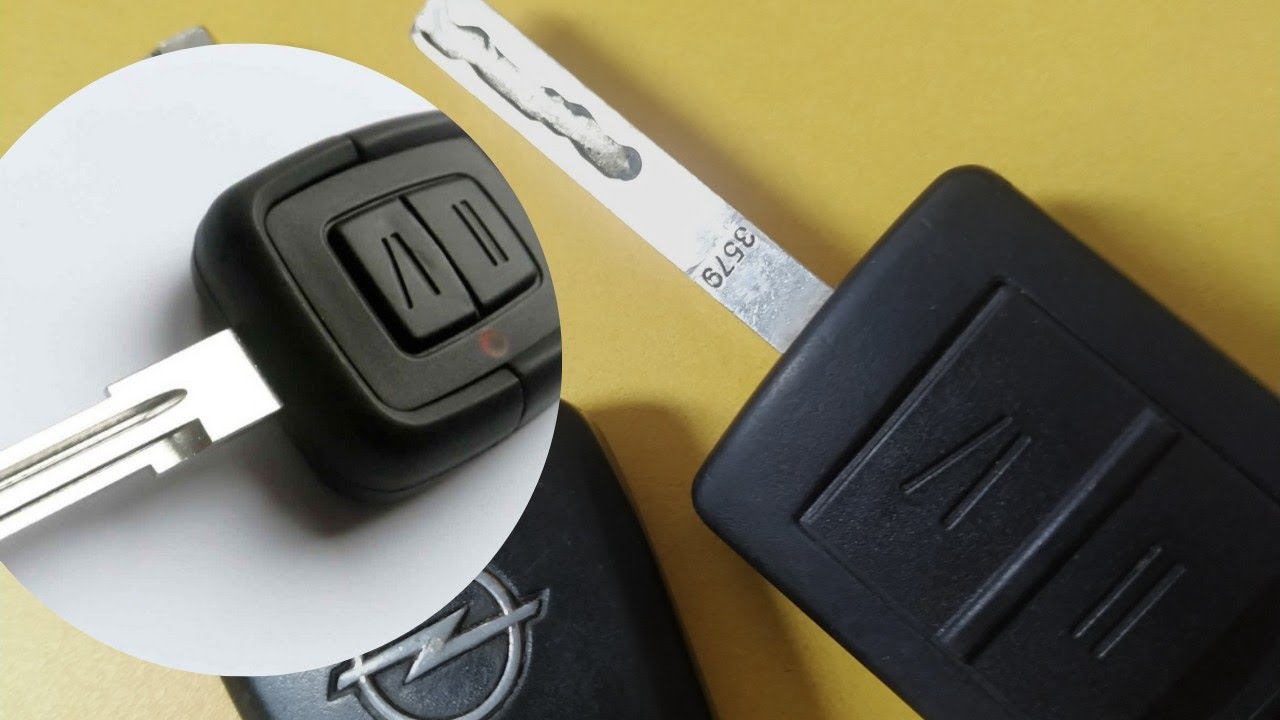 ✅Cómo CAMBIAR la Pila de TÚ Auto (Zafira, Corsa, Astra, Meriva...)