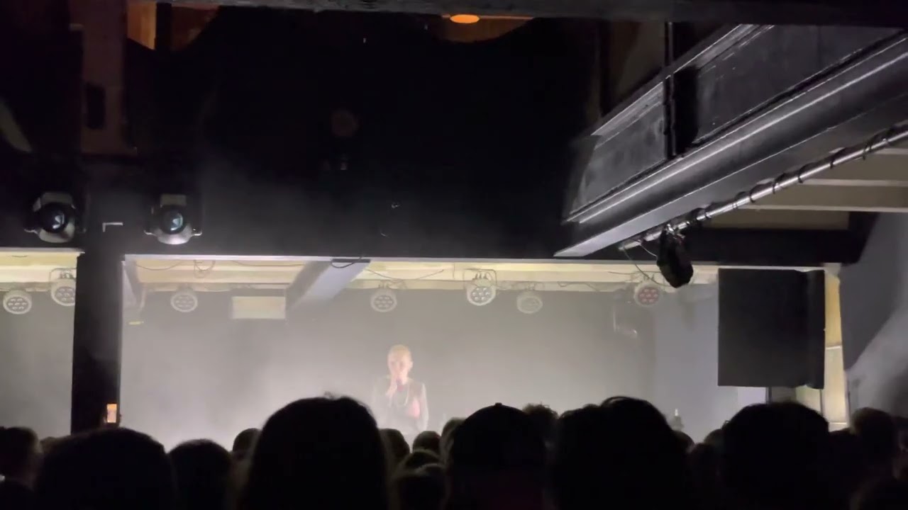 PAULA HARTMANN - 3 Sekunden - Oldenburg - 22.04.2023 - Amadeus