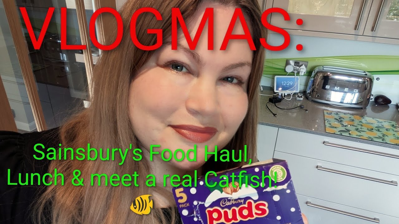 VLOGMAS, день 2: улов Sainsbury's, обед дома и встреча с настоящим сомом #рождество #vlogmas #уло...