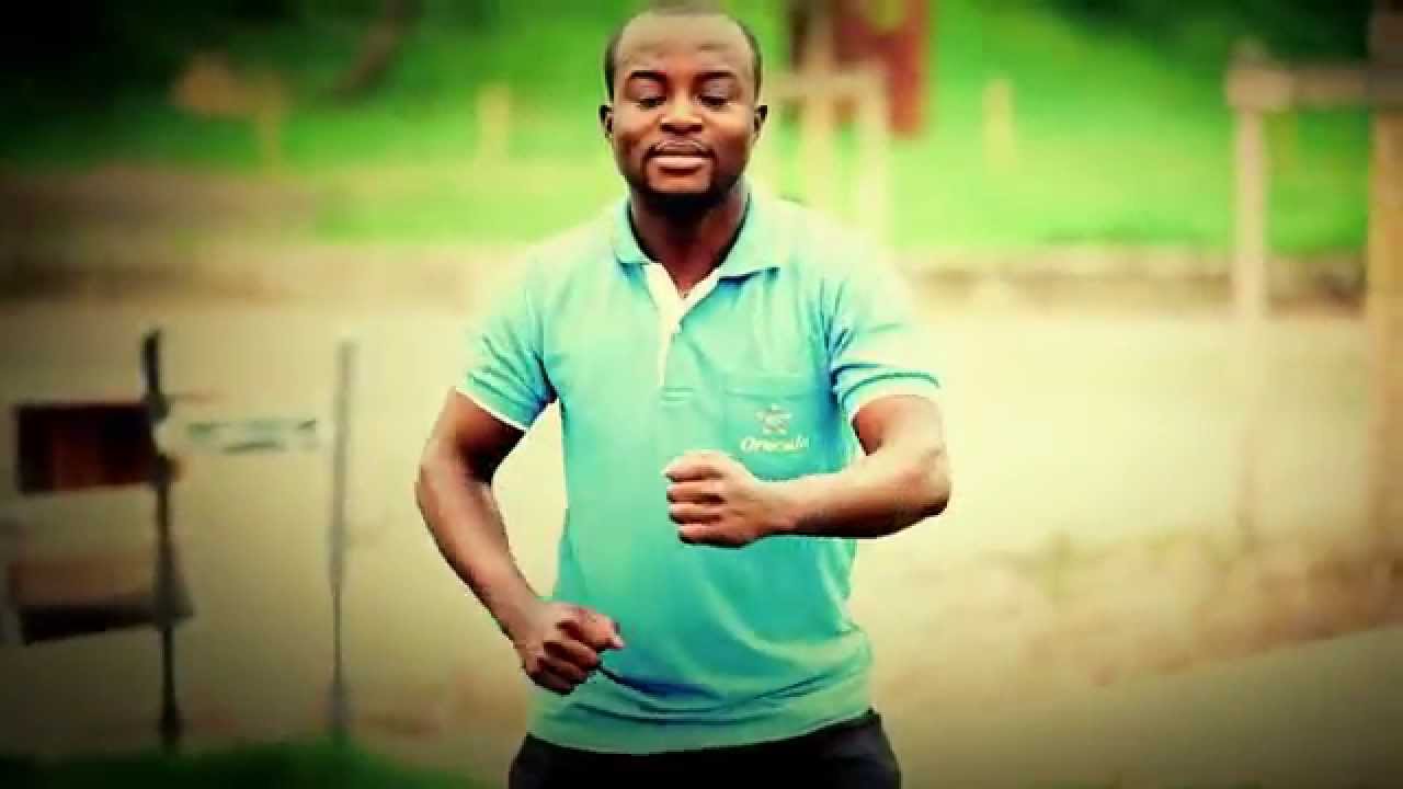 Fr Louzi luzolo - yahwe mobateli (clip)