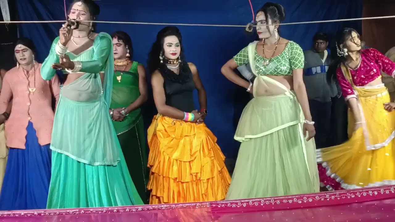 हमरा के छोड़ सैया गइला विदेशवा, वीरेंद्र रंजीत तथा अन्य सभी डांसरों के द्वारा डांस एवं चित्रहार ।