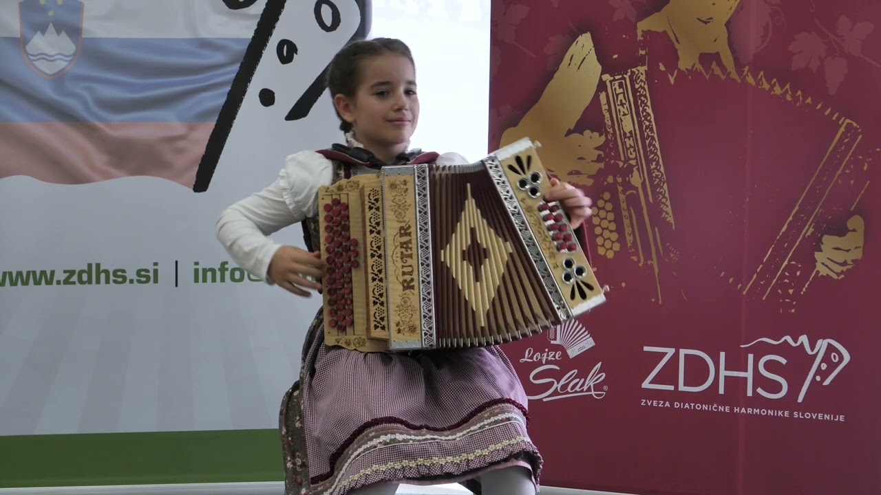 Sinja Gračnar (Ceperle) Tekmovanje za nagrado Lojzeta Slaka 2022