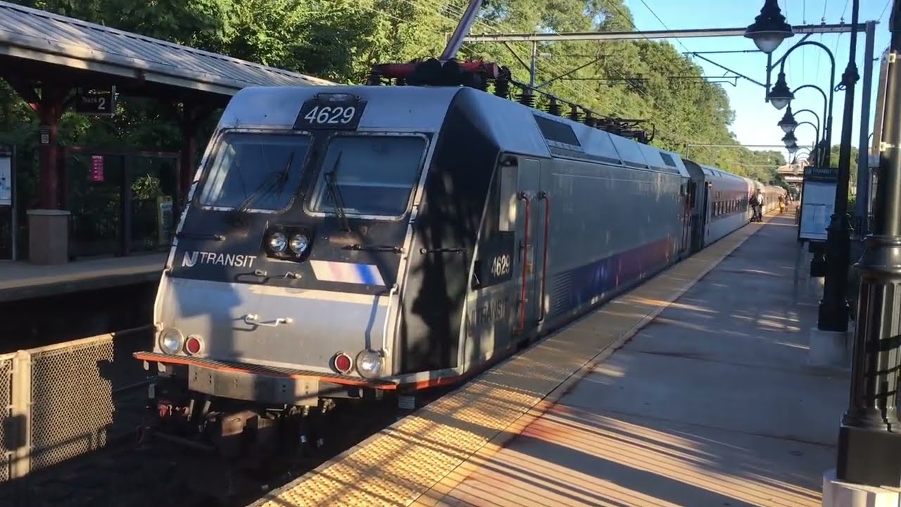 NJT North Jersey Coast Line: Trains 