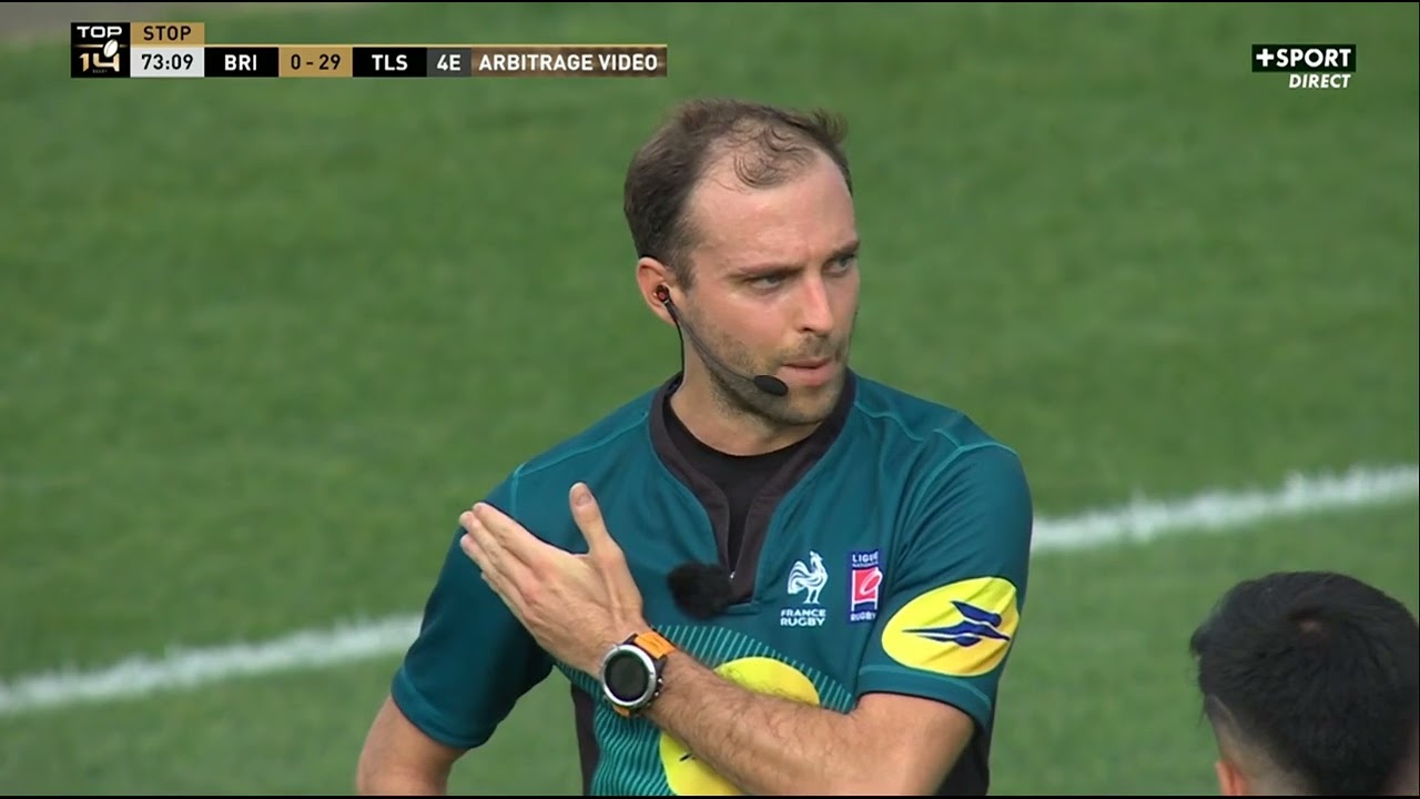 Abraham Papali'i méritait-il un carton rouge ?