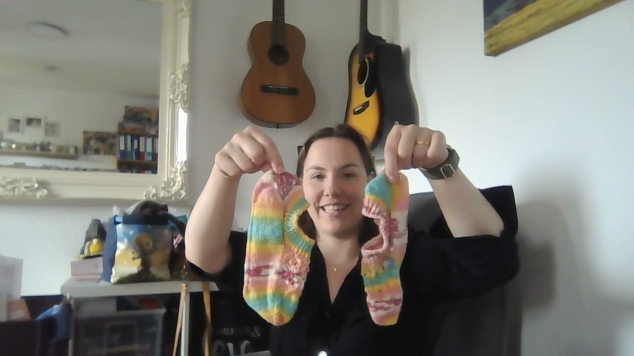 Strickpodcast Nr. 6 - fünf fertige Projekte und alte Bekannte