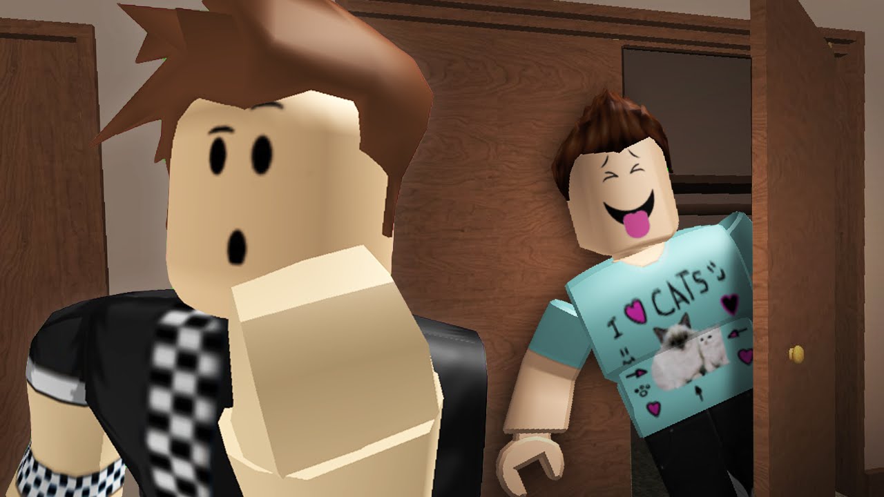 Roblox Adventures / Hide and Seek Extreme / Hiding in the Closet!