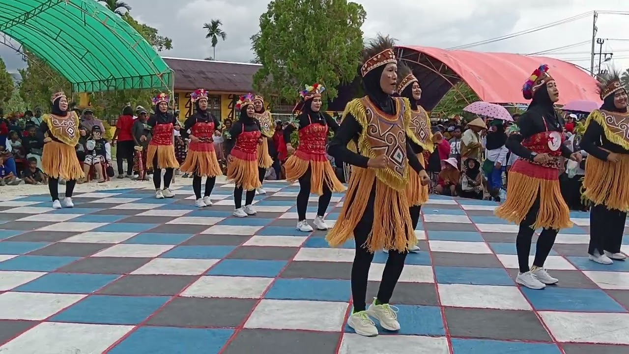 LOMBA YOSPAN DALAM RANGKA HUT RI KE - 80 DI DISTRIK NIMBOKRANG PKK BENYOM JAYA I