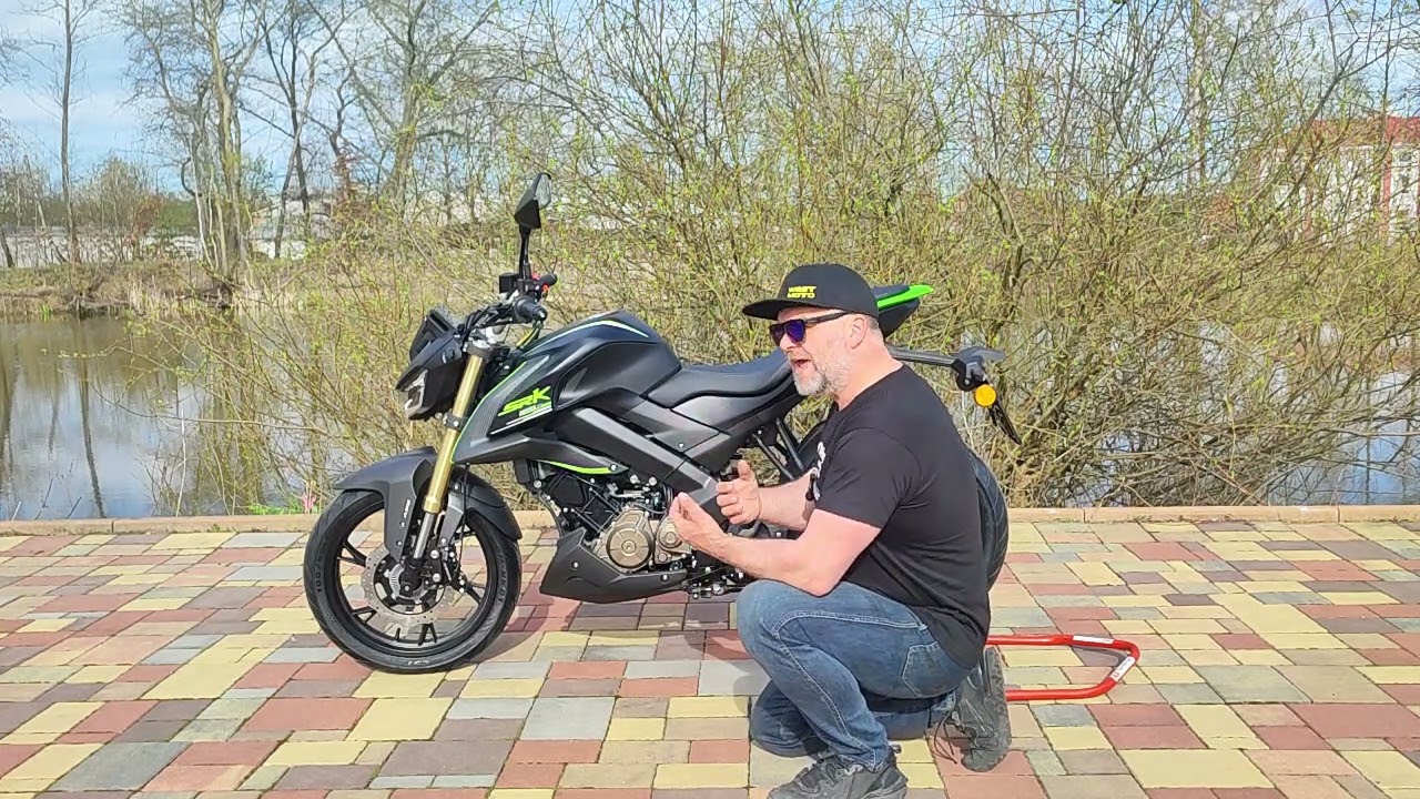 První česká recenze QJ MOTOR SRK 125 S