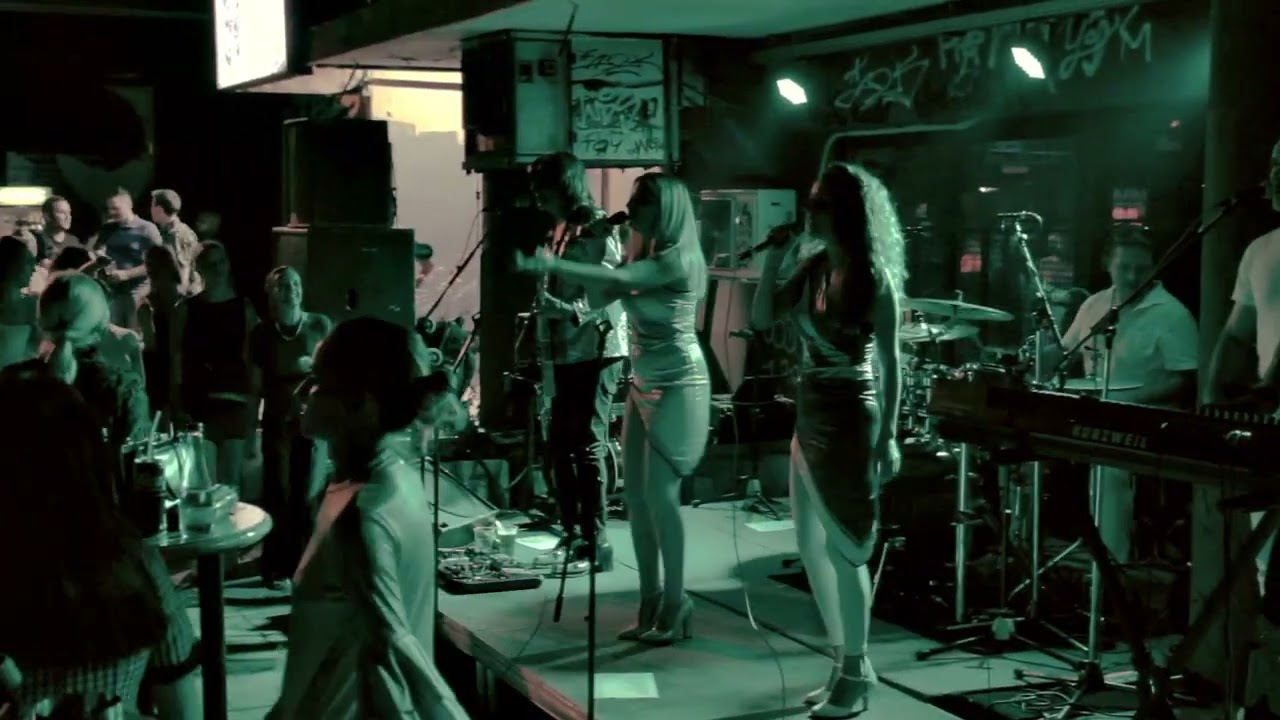 Dancing Queen - ABBA tribute band - Take A Chance On Me LIVE @ klub Fest 8.6.2024.