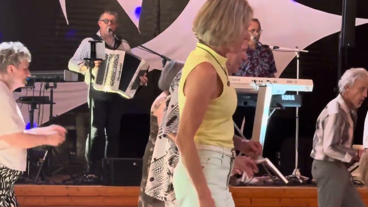 Aperçus du DOMAINE DE LACAUD, ST PALAIS (03370), avec l’orchestre Olivier BOULARD, lundi 10/06/2024.