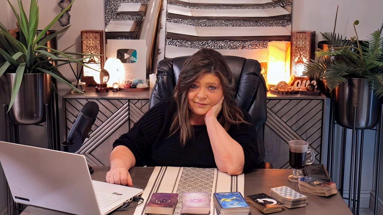 SO MANY GAMES, 3RD PARTY HAVING A MENTAL BREAKDOWN. THEY DESERVE ONE ANOTHER. MISERY LOVES COMPANY!