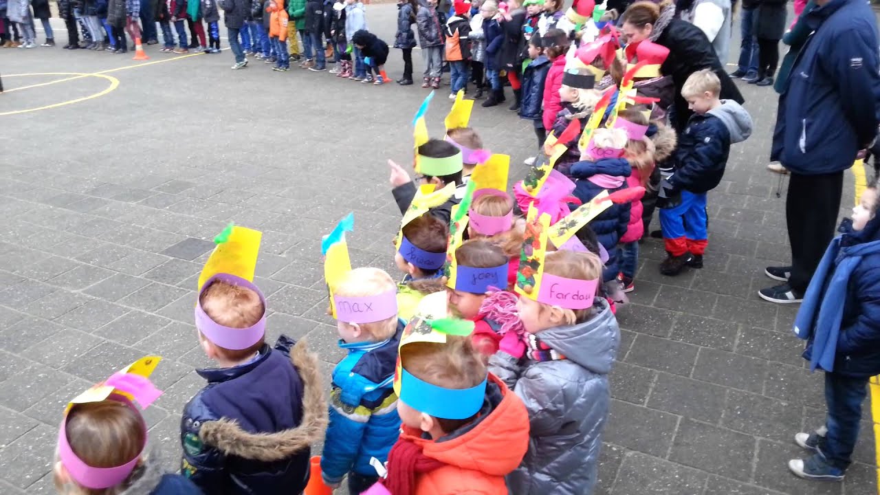 aankomst sinterklaas St. Jan school Enschede 2013