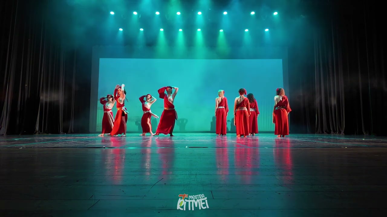 VII MOSTRA RITMEI - Dança do Ventre- Camila Rebustini