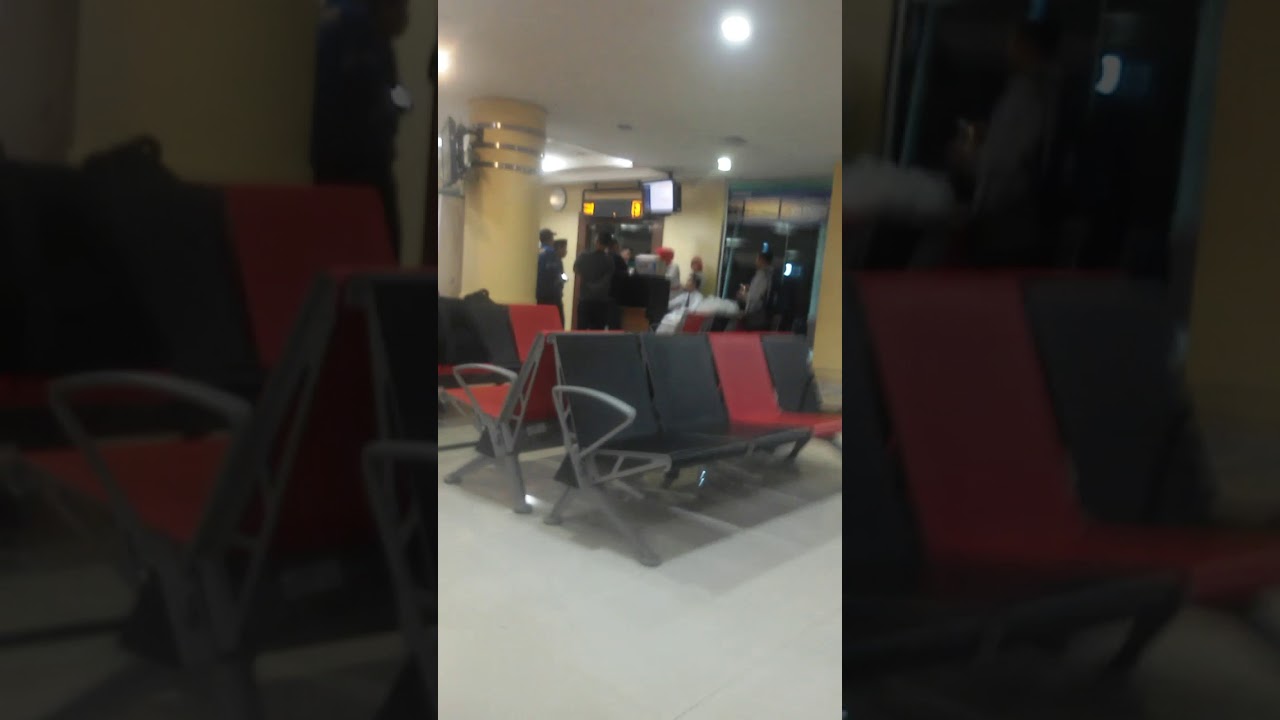 Petugas Gate Lion air bandara SMB2 diamuk penumpang