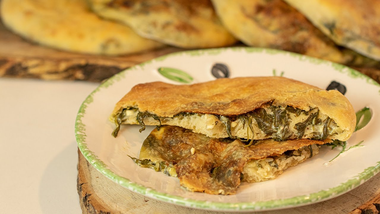 Greek Flatbreads stuffed with Spinach & Feta (spanakopita filling!)