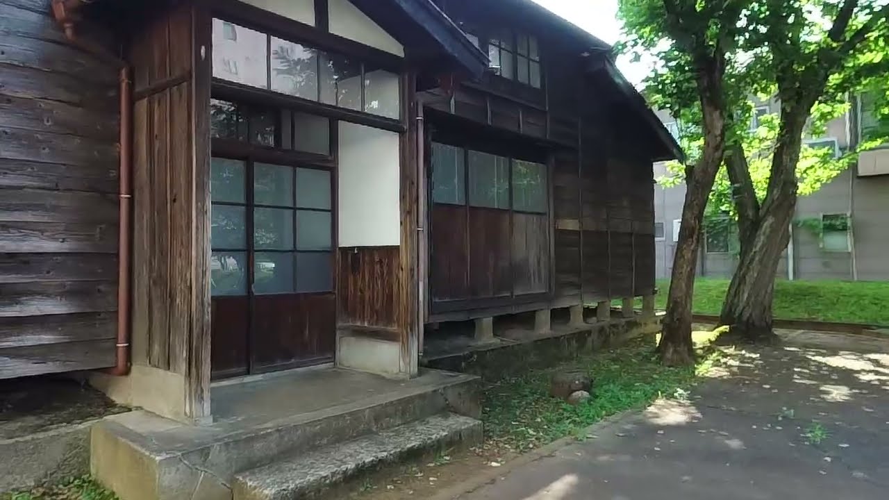 新潟県長岡市坂之上町３丁目 / 250707 📝「長岡空襲の焦土から蘇った、文教と商業が交差する鳳凰の街」