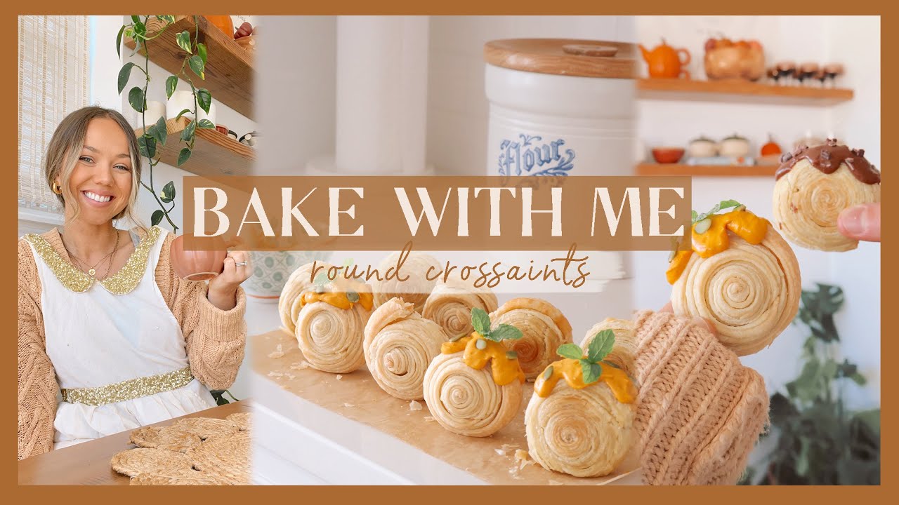BAKE WITH ME | pumpkin & chocolate round croissants! 🥐