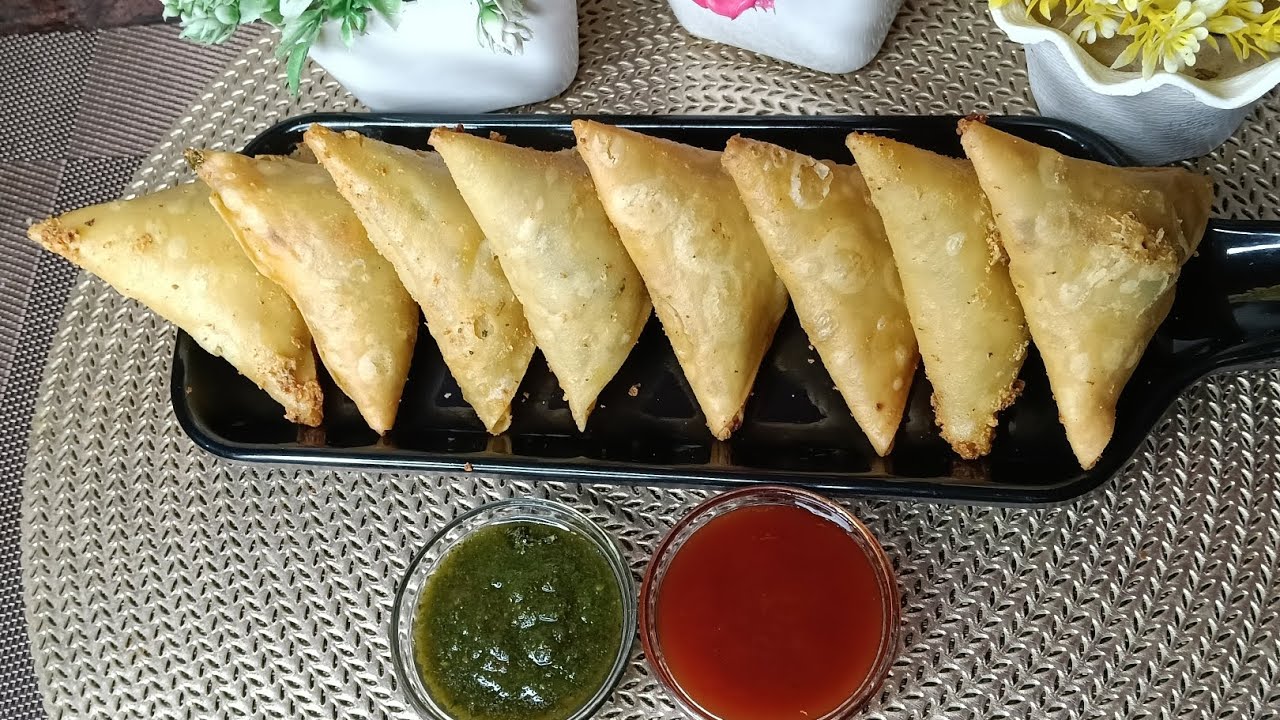 CRISPY PANEER CHEESE SAMOSA 
