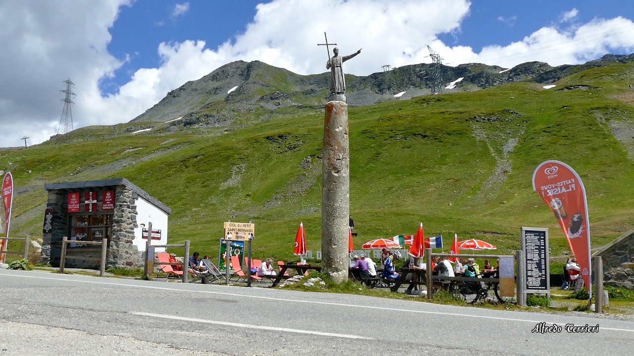 Escursione al Colle del Piccolo San Bernardo