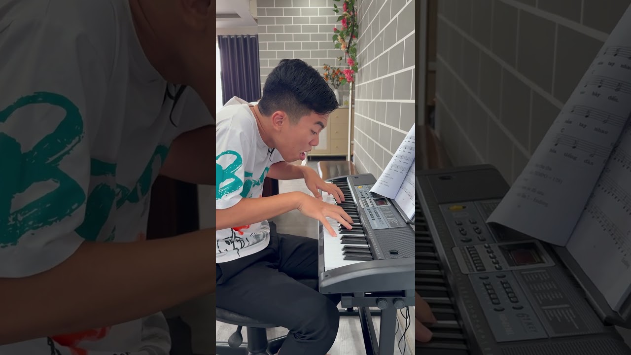 Đánh đàn piano đúng cách || Play the piano properly 