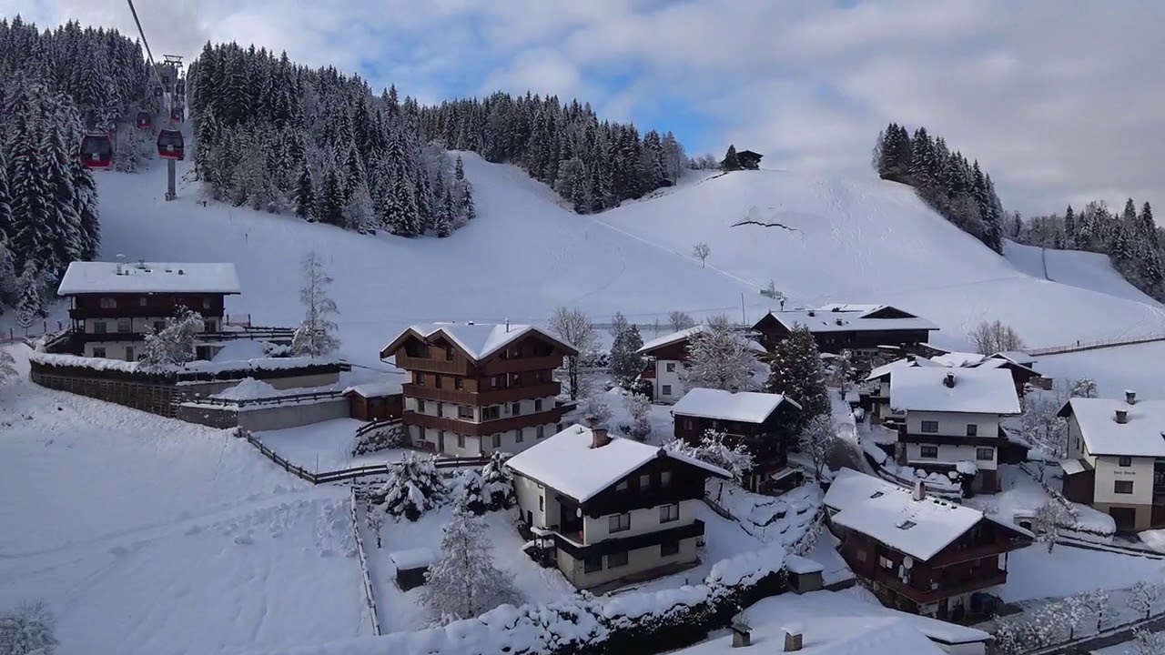 Talstation und unterer Streckenteil der Schatzbergbahn