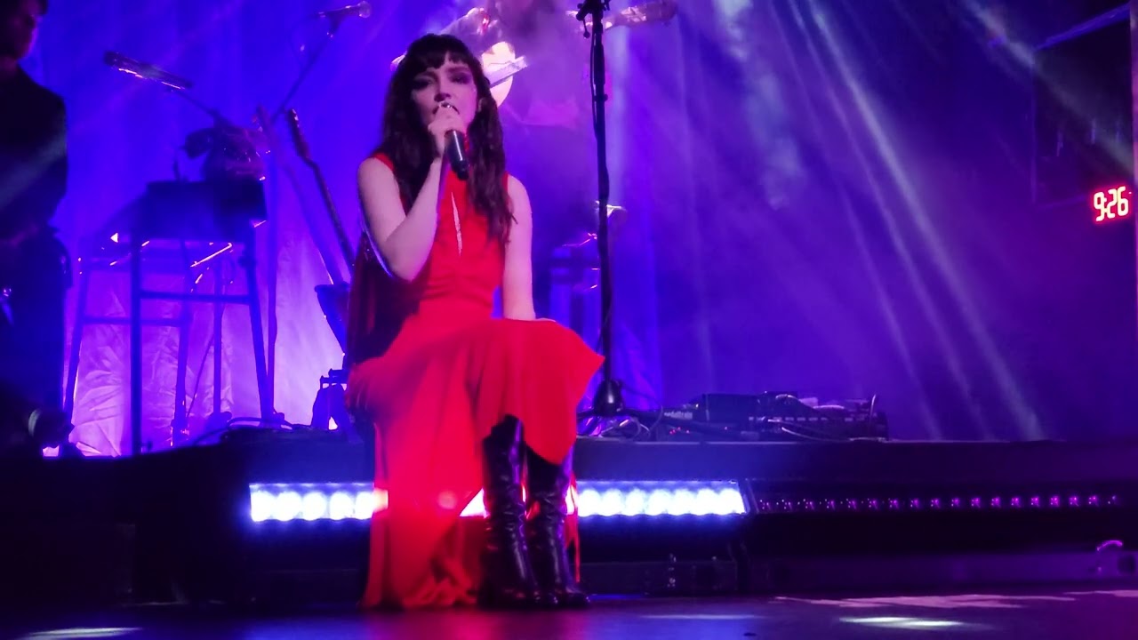 Lauren Mayberry- Anywhere but Dancing- at Webster Hall, New York, NY, USA, 2-13-25