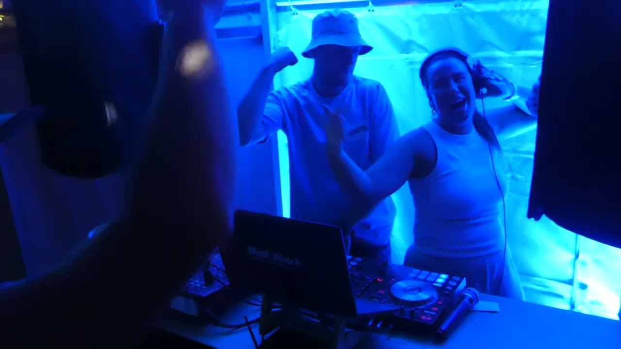 Guest DJs