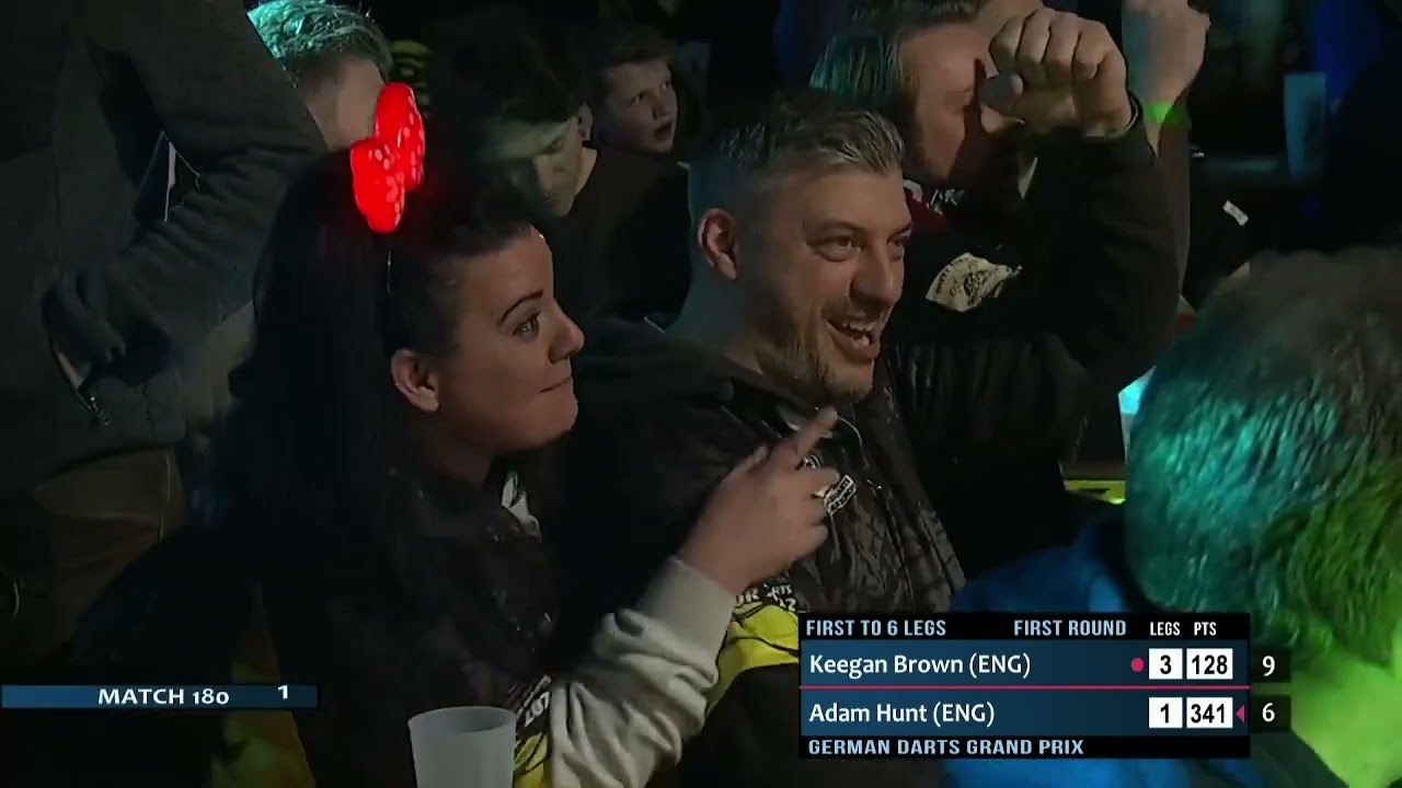 Keegan Brown v Adam Hunt | German Darts Grand Prix 2022 | Round 1