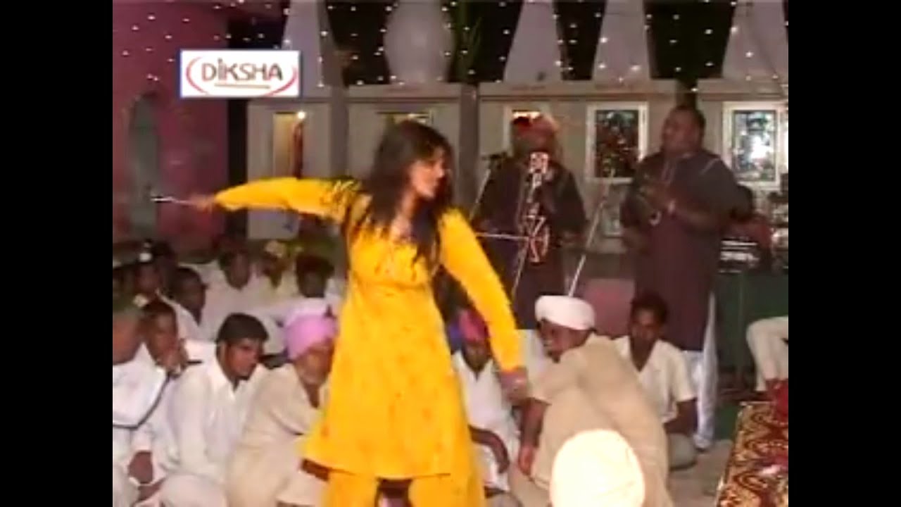 गोगा जाहरवीर जी की जबरदस्त सवारी|वीडियो पुरी देखें।आगे 8.00 मिनट पर बाबा सबल सिंह जी की सवारी भी है।