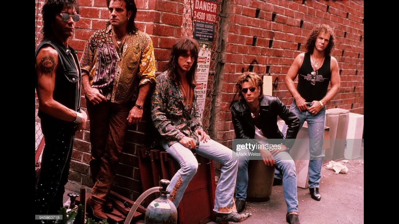 BON JOVI - In these arms (lyrics / subtitulado)