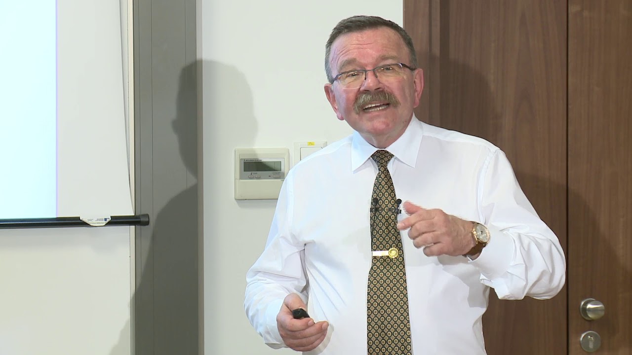 Ścigając wirusy - Od odwrotnej transkryptazy do Hollywood - prof. dr hab. Marcin Bańbura