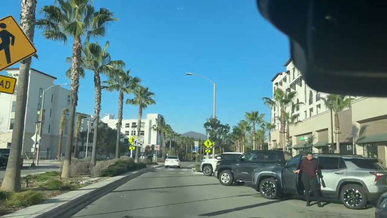 Jamba Juice Run 🍓🥤 | Chill Car Ride With Me | Relaxing Vibes JambaJuice#CarRideWithMe#DriveWithMe#fy