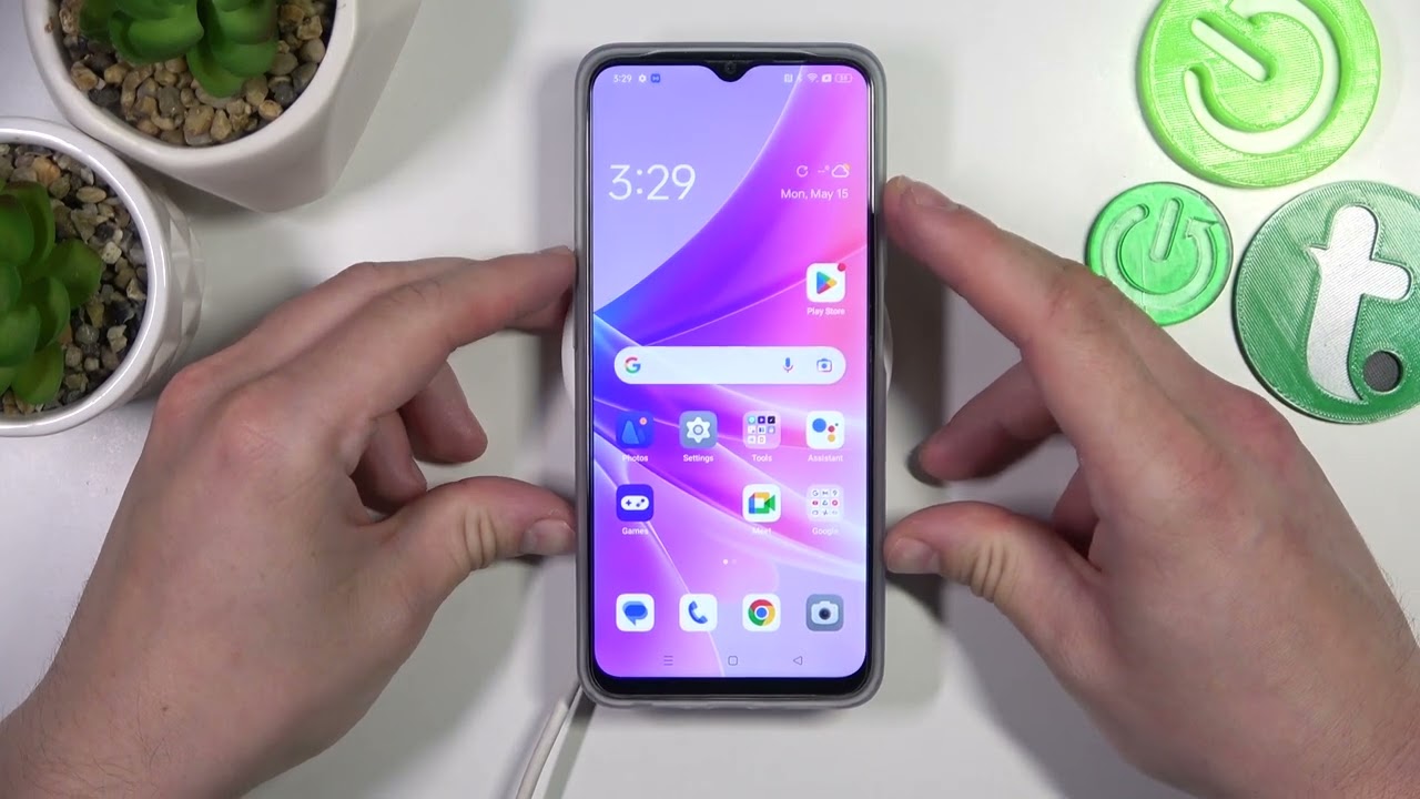 Does Oppo A77 support Wireless Charging?