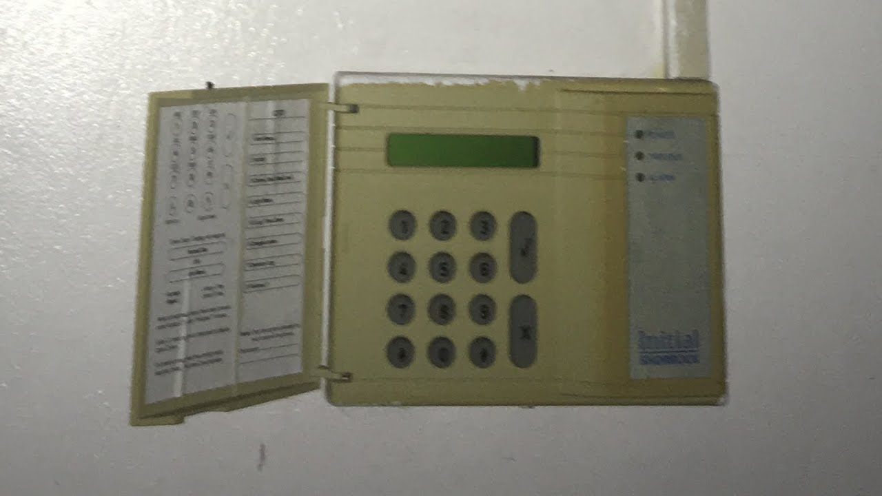 Aritech CD72 Intruder Alarm Panel Demonstration