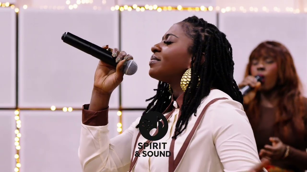When The Glory Comes” – Worship CoverPerformed by Shaz & UCOriginally by Dunsin Oyekan