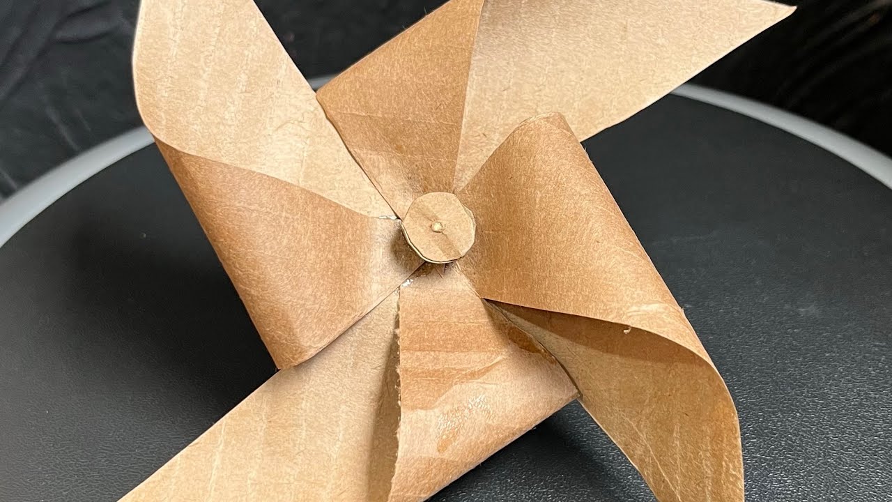Cata vento de papelão - como fazer