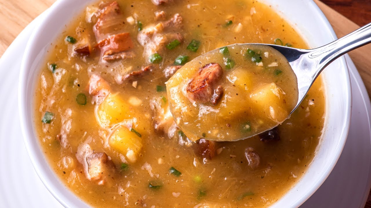 CALDINHO DE MACAXEIRA COM CALABRESA E CHARQUE